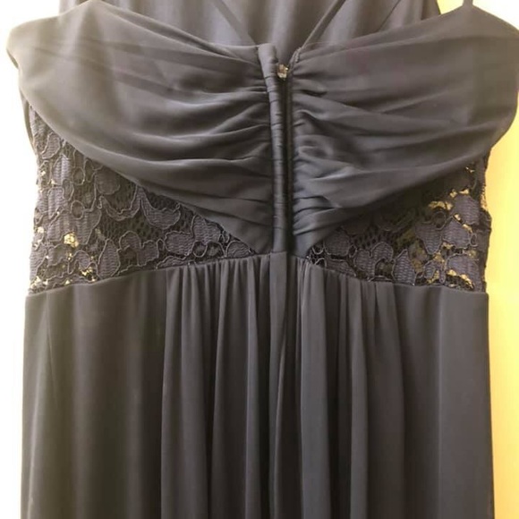 Bridesmaid dress from David’s Bridal - Picture 6 of 7